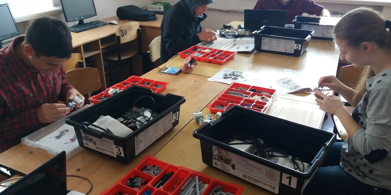 «Класні канікули» від кафедри інформатики і кібернетики