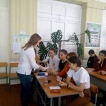 Магістрантка спеціальності «Екологія» провела відкриту лекцію для школярів
